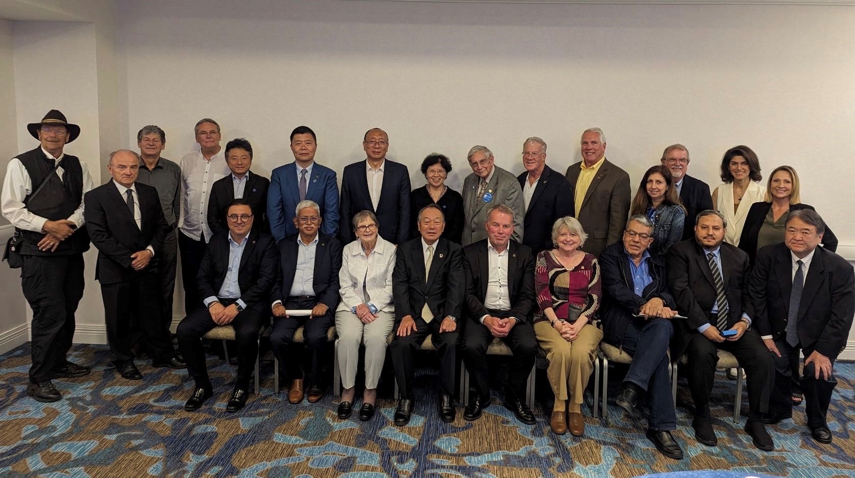 1717156830849004941.jpg 1717156830849004941.jpg